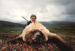 Hunt Brown Bear/Grizzly Bear with Alaska Remote Guide Service Hunt Brown Bear/Grizzly Bear with Alaska Remote Guide Service